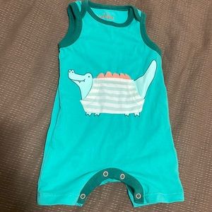 👶🏻5/$16 crocodile romper